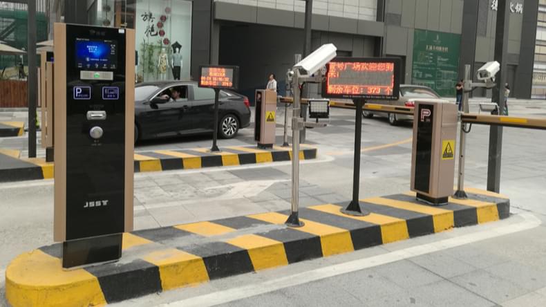 創(chuàng)通寶淺談出入口停車場管理系統(tǒng)和無感支付智慧升級